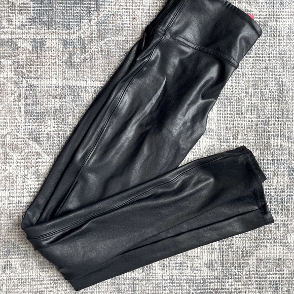 Spanx leggings - Picture 2 of 2